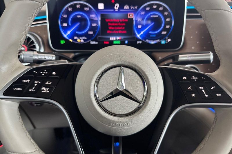 Used 2023 Mercedes-Benz EQS 450Image 27