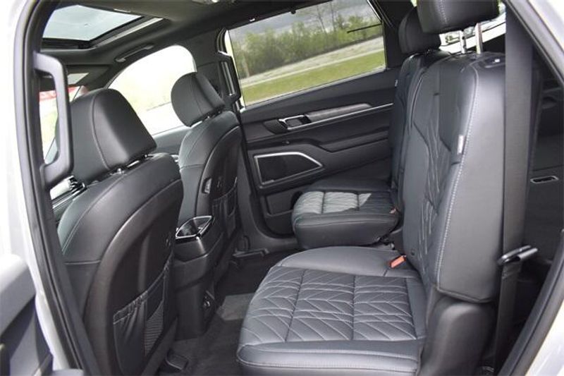 2025 Kia Telluride EX X-ProImage 19