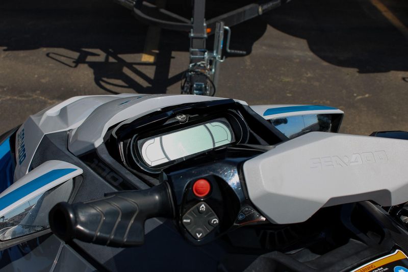 2020 SEADOO GTX 170 BLUE Image 8