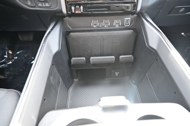 2025 RAM 1500 RebelImage 28