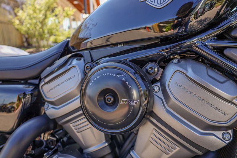 USED 2024 HARLEY SPORTSTER NIGHTSTER Image 2