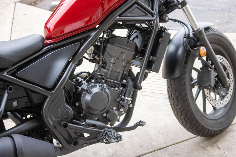 USED 2023 HONDA REBEL 300 ABS Image 16