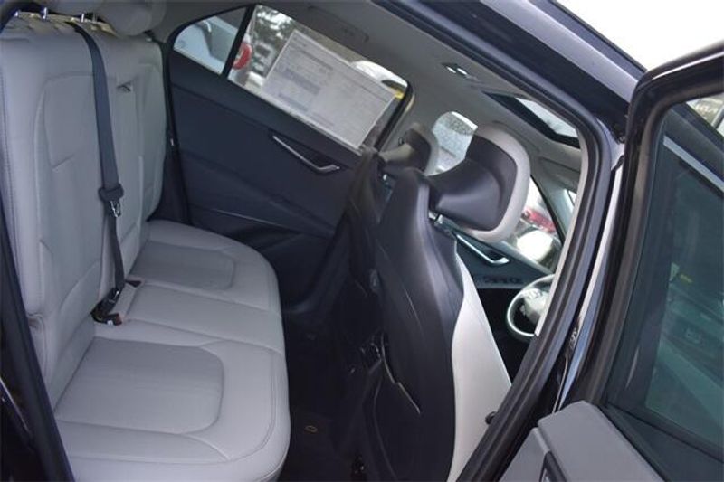 New 2025 Kia Niro EX TouringImage 14