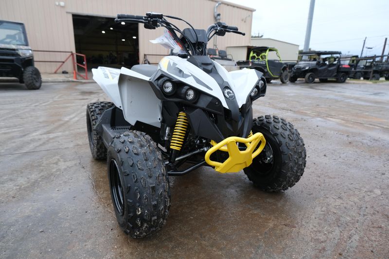 2025 Can-Am RENEGADE 70 EFI CATALYST GRAY AND NEO YELLOWImage 11