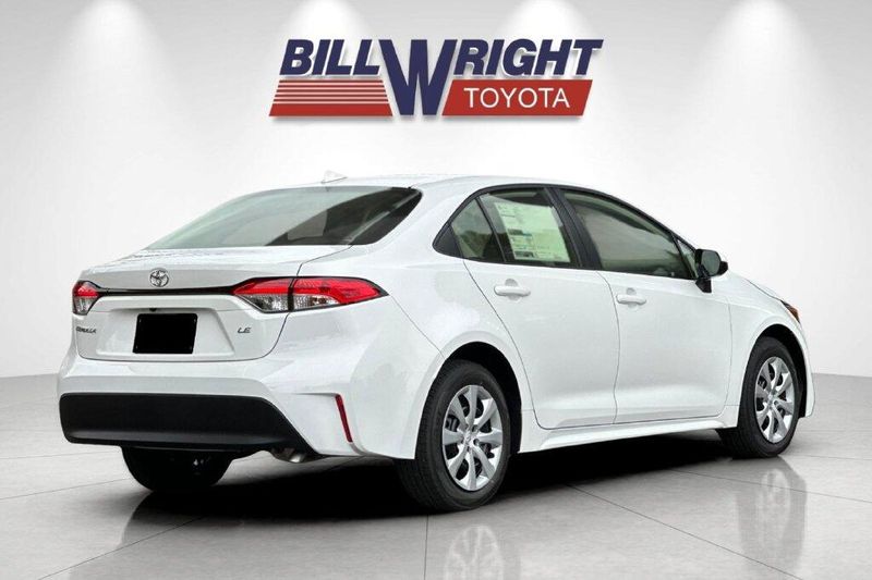New 2027 Toyota Corolla LEImage 3