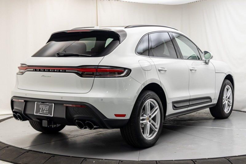 2024 Porsche Macan Image 5