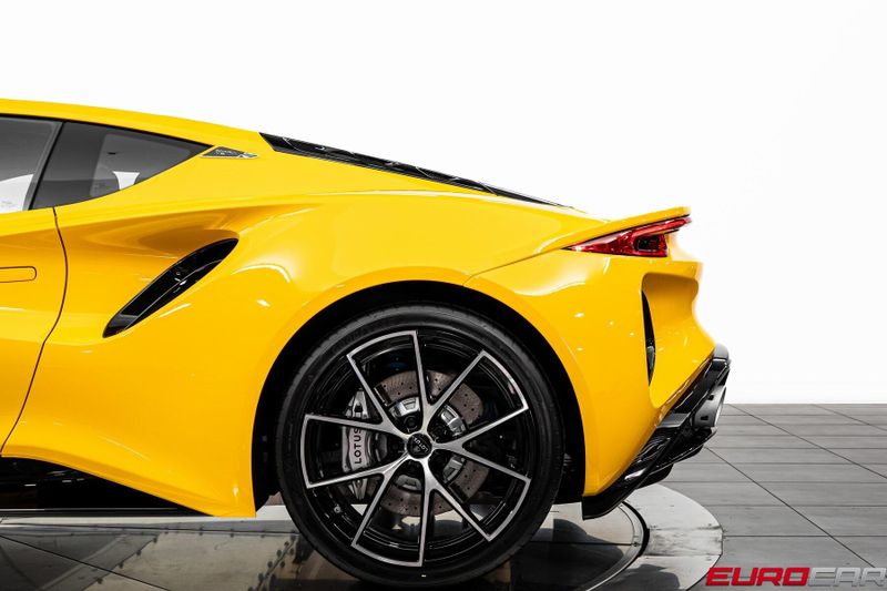 2025 Lotus Emira *6-SPEED MANUAL * NEW CAR*Image 16