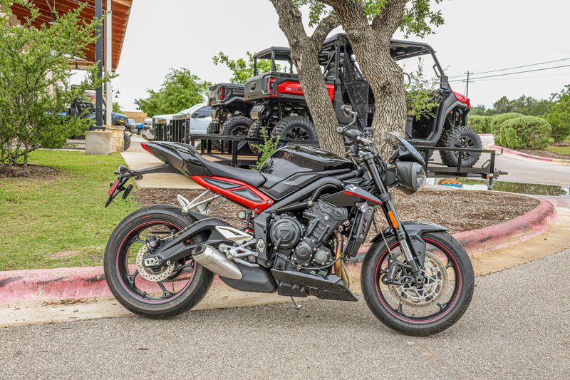 USED 2018 TRIUMPH STREET TRIPLE R Image 17