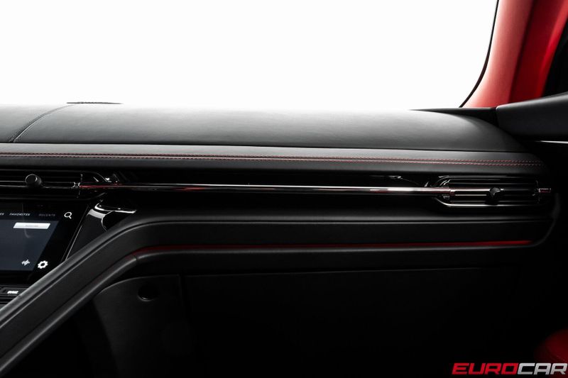 2024 Aston Martin DB12 *DUO-TONE INTERIOR * FRONT PPF*Image 29