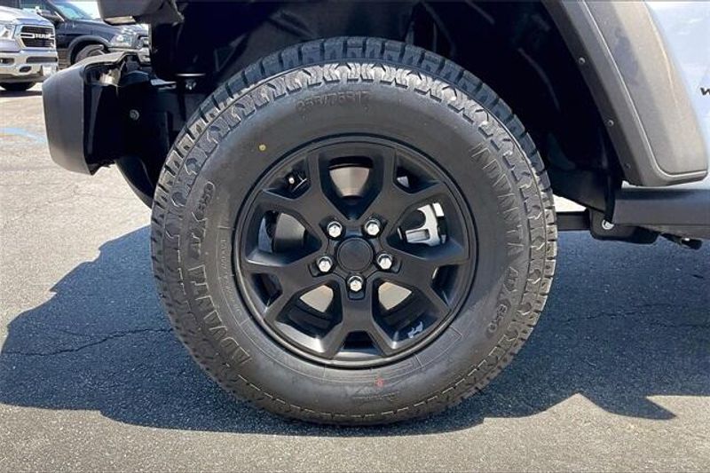 2023 Jeep Wrangler WillysImage 8