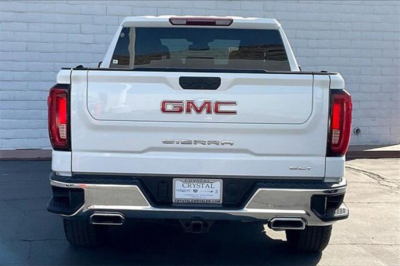 Used 2023 GMC Sierra 1500 SLTImage 3