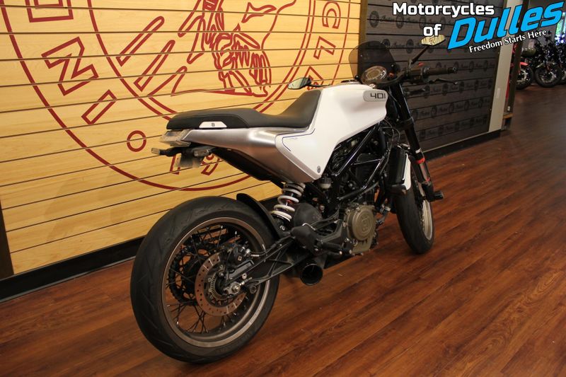 Used 2022 Husqvarna Svartpilen 401 Image 8