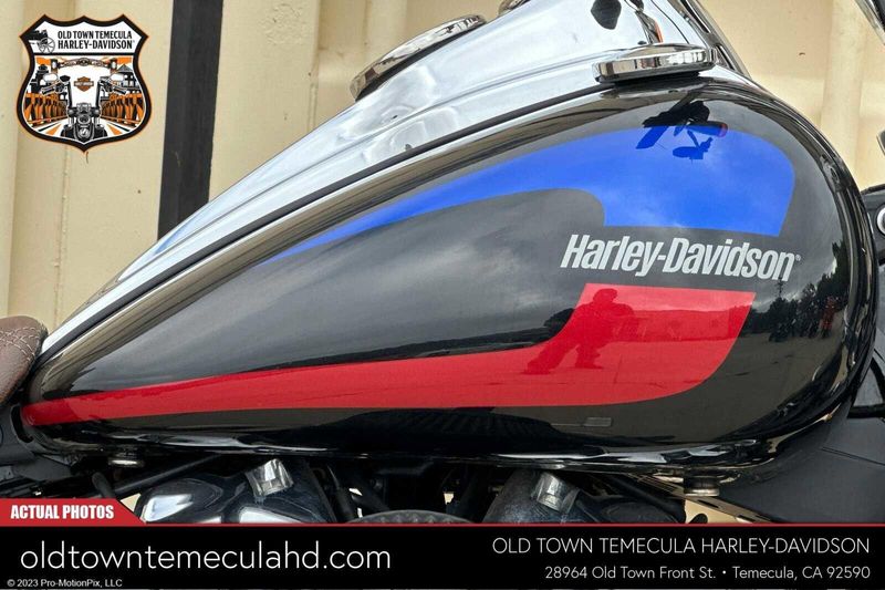 2020 Harley-Davidson Softail in a Black exterior color. BMW Motorcycles of Temecula – Southern California (951) 506-6903 bmwmotorcyclesoftemecula.com 