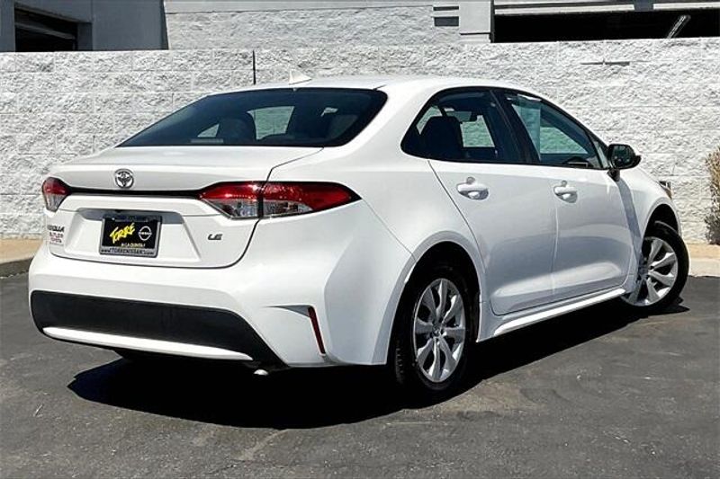 2022 Toyota Corolla LEImage 13