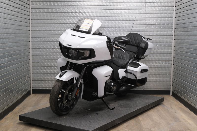 NEW 2025 INDIAN MOTORCYCLE PURSUIT DARK HORSE Image 7