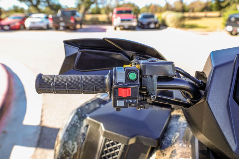 USED 2024 KAWASAKI BRUTE FORCE  750 EPS LE CAMO Image 19