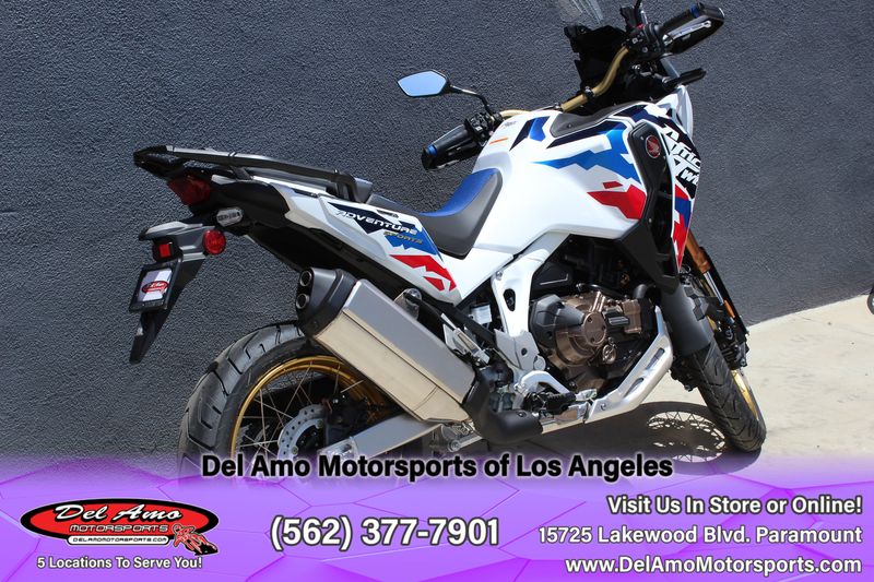 2024 Honda AFRICA TWIN ADV SP ES DCTImage 2