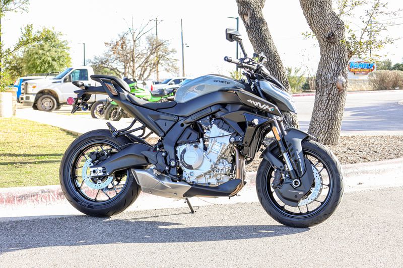 NEW 2026 CFMOTO 675NK Image 5