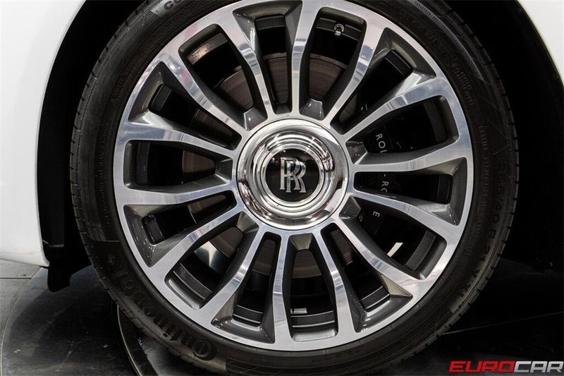 Used 2018 Rolls-Royce Dawn *BESPOKE INTERIOR * IMMACULATE CONDITION*Image 21
