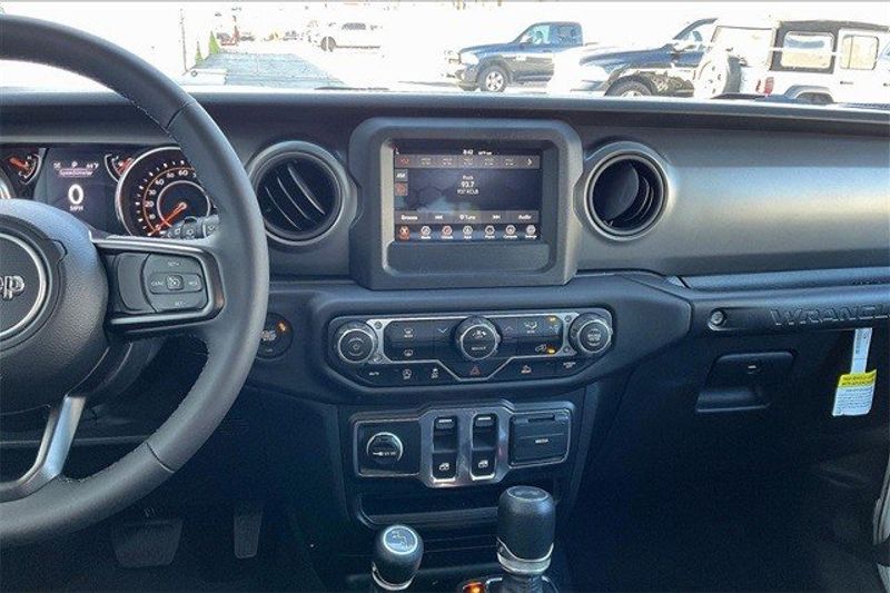 2023 Jeep Wrangler 2-door Sport S 4x4Image 5