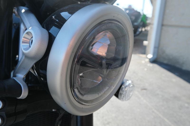 USED 2022 TRIUMPH SCRAMBLER 1200 Image 9