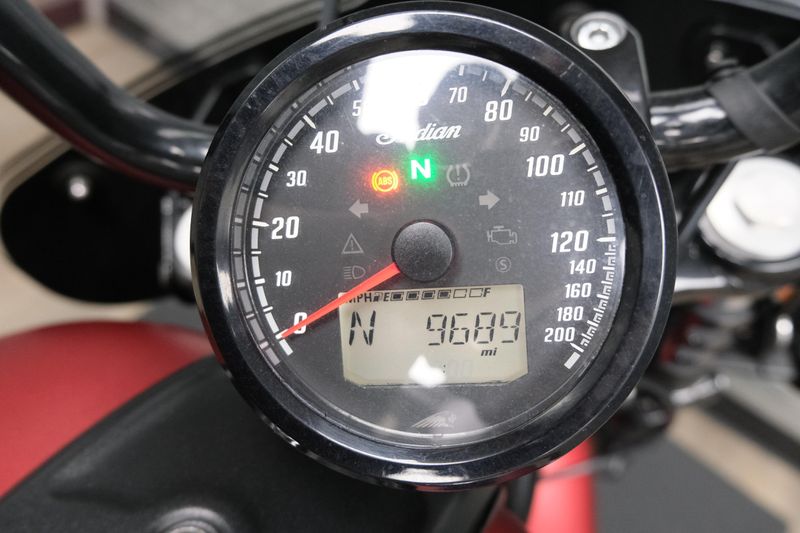 USED 2022 INDIAN MOTORCYCLE CHIEF ABS Image 21