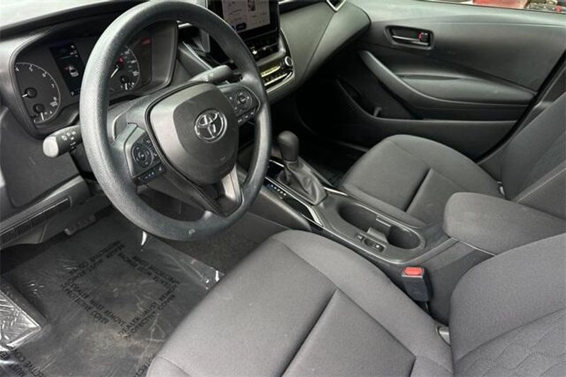 2024 Toyota Corolla LEImage 8