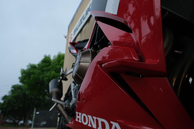 2023 Honda CBR500R ABS BLACK Image 12