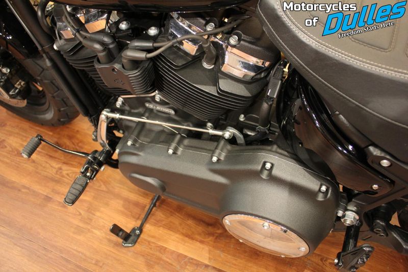 Used 2018 Harley-Davidson FXFB Softail Fat Bob Image 12