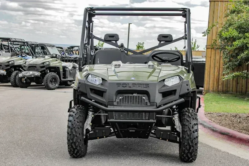 NEW 2025 POLARIS RANGER 570 FULLSIZE Image 2