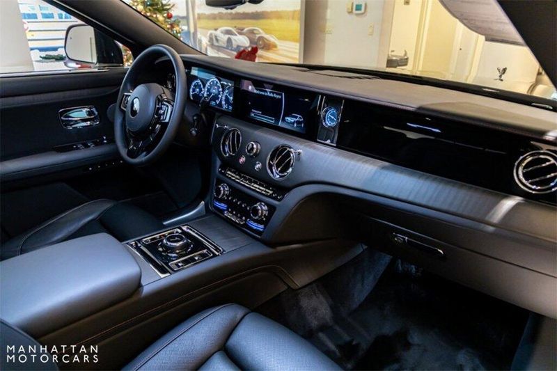 2021 Rolls-Royce Ghost Silver Badge in a Black Diamond exterior color and Blackinterior. Lotus Manhattan 347-395-5714 lotusmanhattan.com 