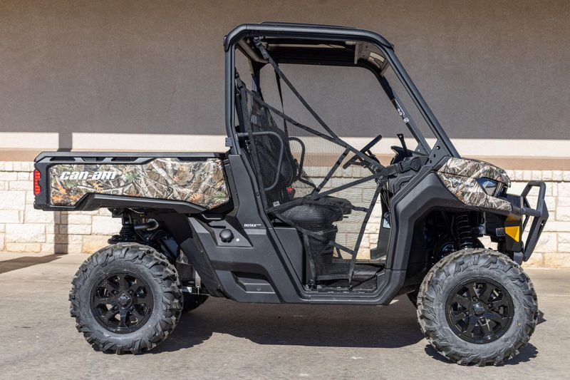 2025 Can-Am DEFENDER XT HD10 WILDLAND CAMO Image 2