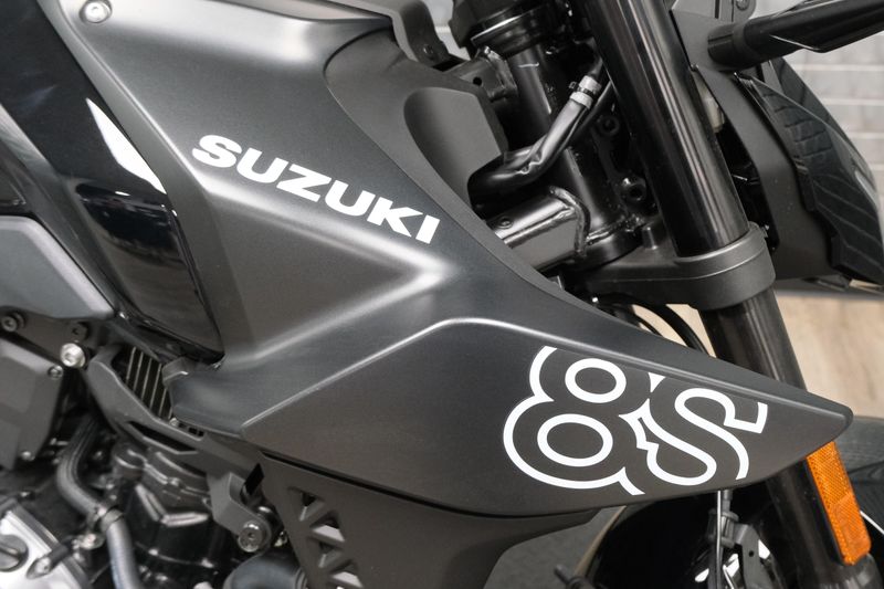USED 2026 SUZUKI GSX-8S Image 13