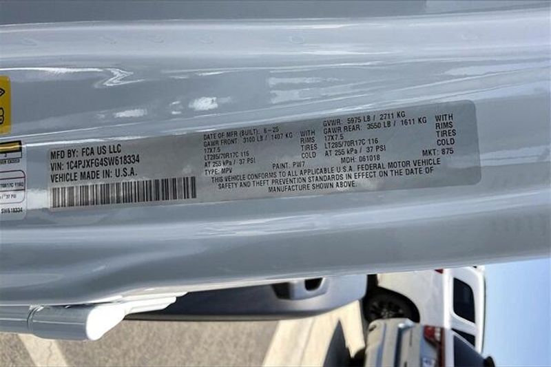 New 2025 Jeep Wrangler 4-door RubiconImage 15