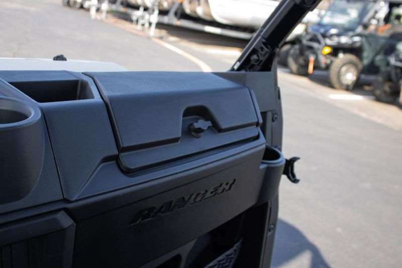 NEW 2026 POLARIS RANGER CREW 1000 PREMIUM Image 23