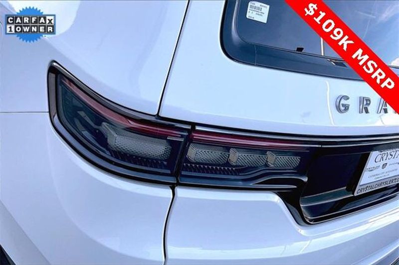 2024 Jeep Grand Wagoneer L Series IIImage 28