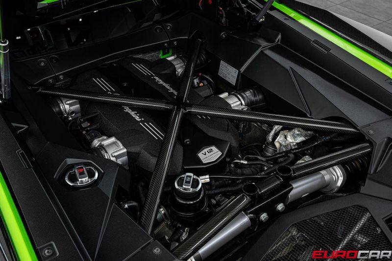 2018 Lamborghini Aventador S *HUGE CARBON OPTION* FRONT PPF*Image 23