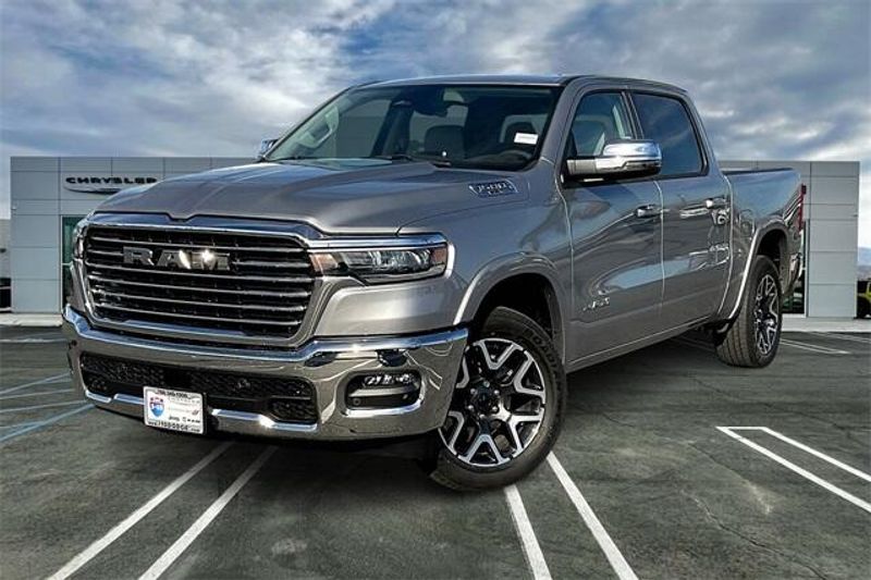 2025 RAM 1500 Laramie Crew Cab 4x4 5