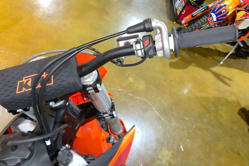 New 2025 KTM 450 SX-F Image 19