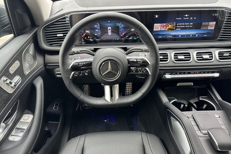 New 2026 Mercedes-Benz GLS 450Image 12