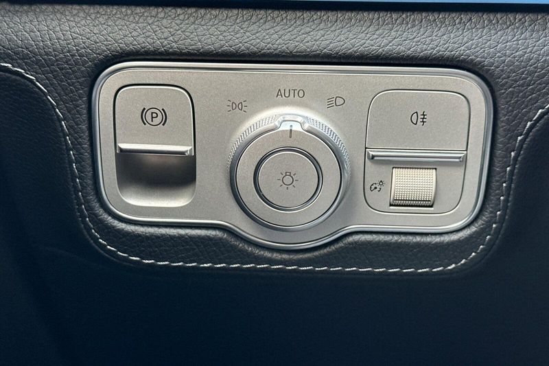 Used 2024 Mercedes-Benz GLE 53 AMGImage 33