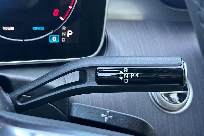 New 2026 Mercedes-Benz C-Class C 300Image 17