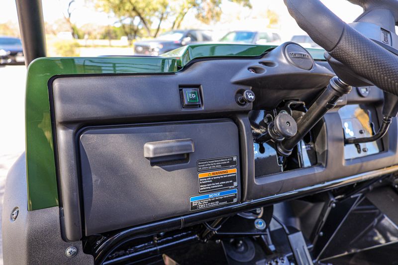 NEW 2026 KAWASAKI MULE 4000 TRANS Image 10