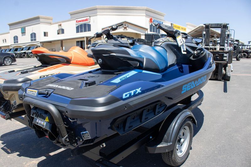 NEW 2026 SEADOO GTX 300 WITH SOUND SYSTEM Image 6