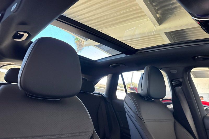 New 2027 Mercedes-Benz GLC-Class GLCGLC 300Image 14