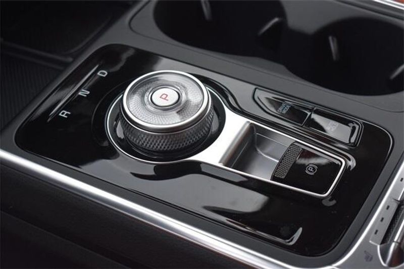 New 2026 Kia Carnival Hybrid SX PrestigeImage 25