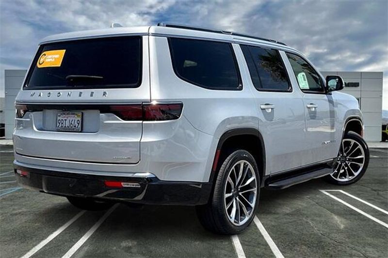 2022 Jeep Wagoneer Series IIImage 13