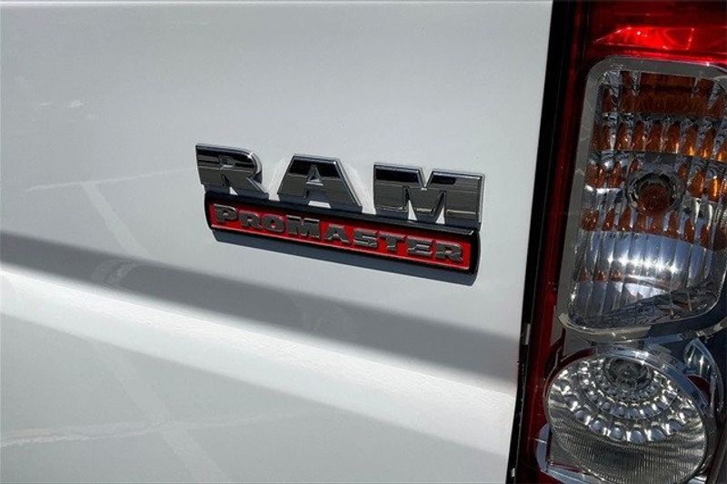 2017 RAM ProMaster 1500 Low RoofImage 7