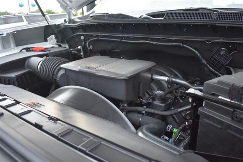 New 2025 Chevrolet Silverado 2500HD CustomImage 35