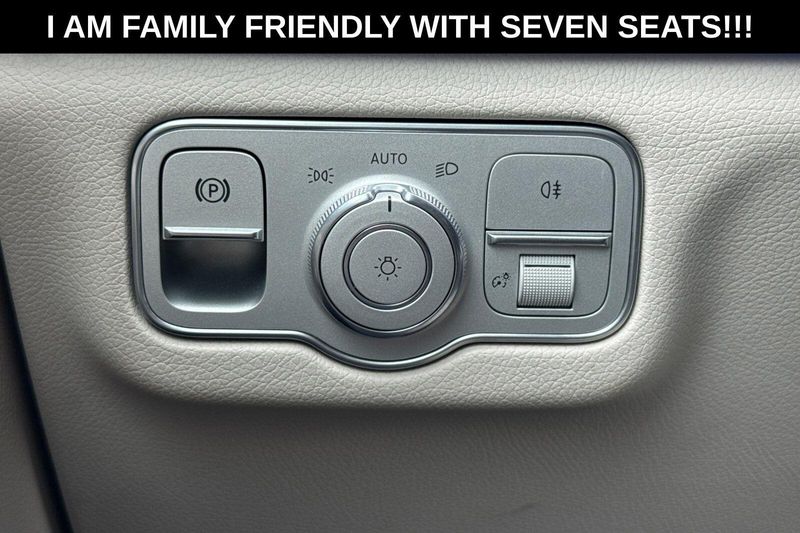Used 2025 Mercedes-Benz GLS 450Image 34